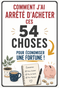 Femme souriante réfléchissant à ses économies budgétaires, entourée de produits inutiles qu'elle a décidé de ne plus acheter.