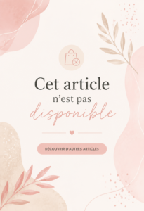 Femme vérifiant des articles en ligne sur Etsy avec un air pensif.